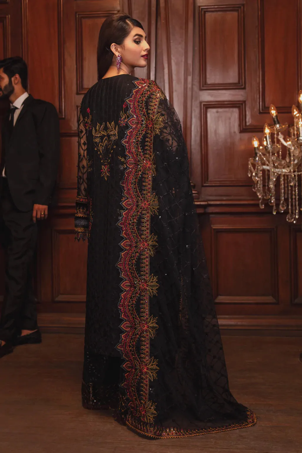 IZNIK | La'Royale Luxury Edit Collection 2022 | IRC-03 Fonce Night