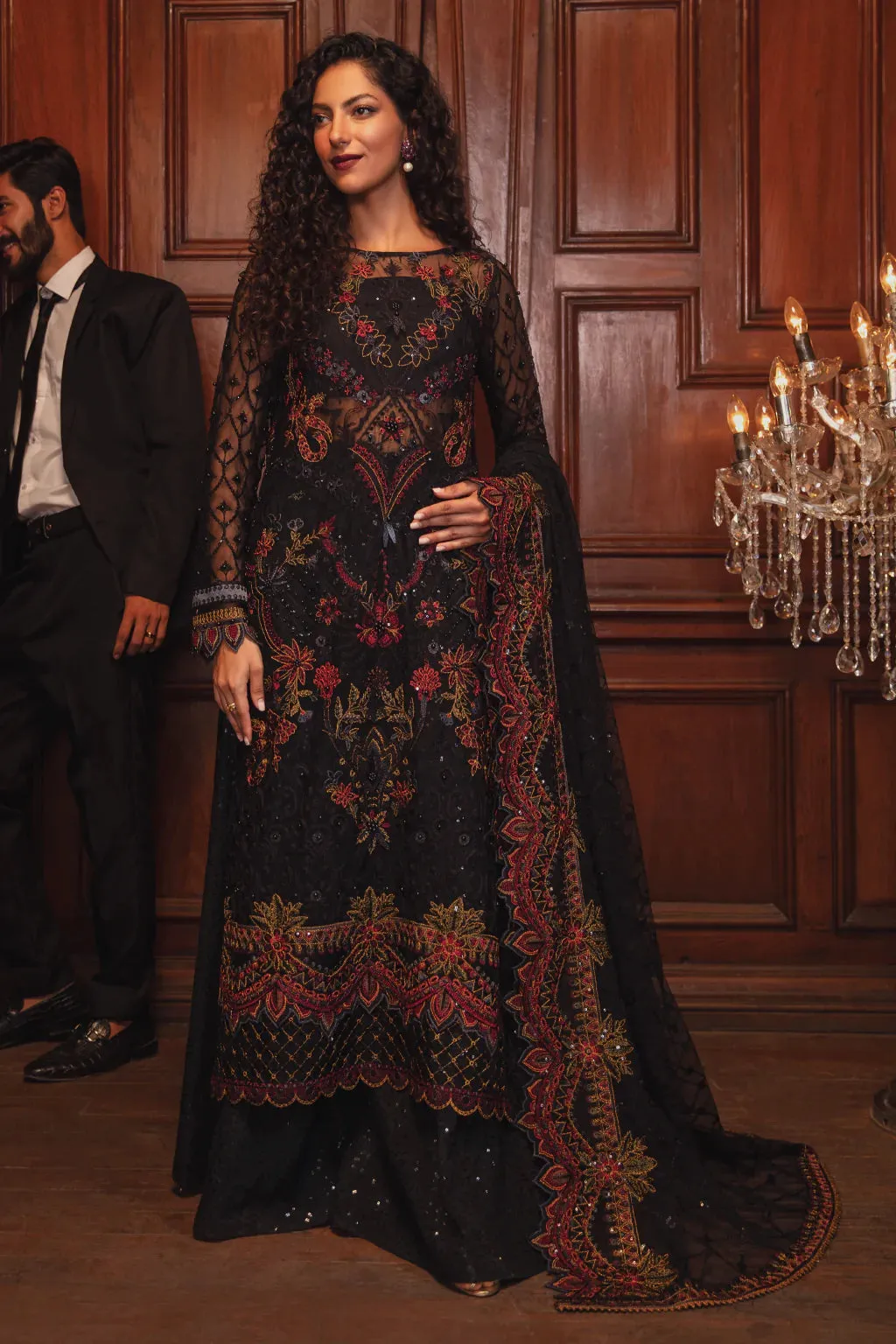 IZNIK | La'Royale Luxury Edit Collection 2022 | IRC-03 Fonce Night